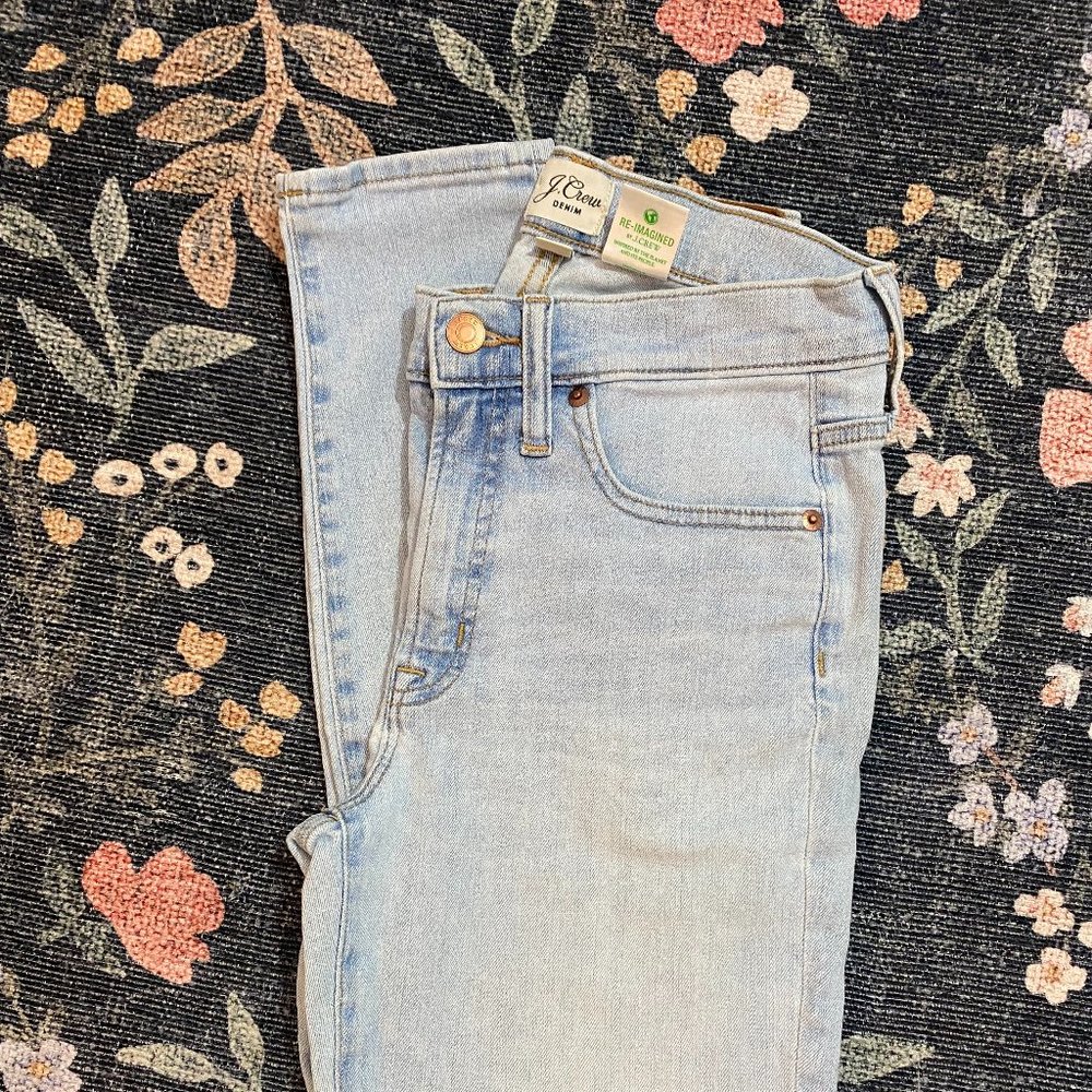 J Crew Toothpick Light Blue Blue Jeans Women’s, Size 27